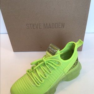 Steve Madden maxima lime laced sneakers